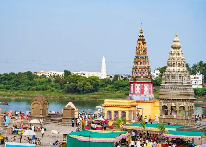 Pandharpur-Vitthal-Temple.jpg